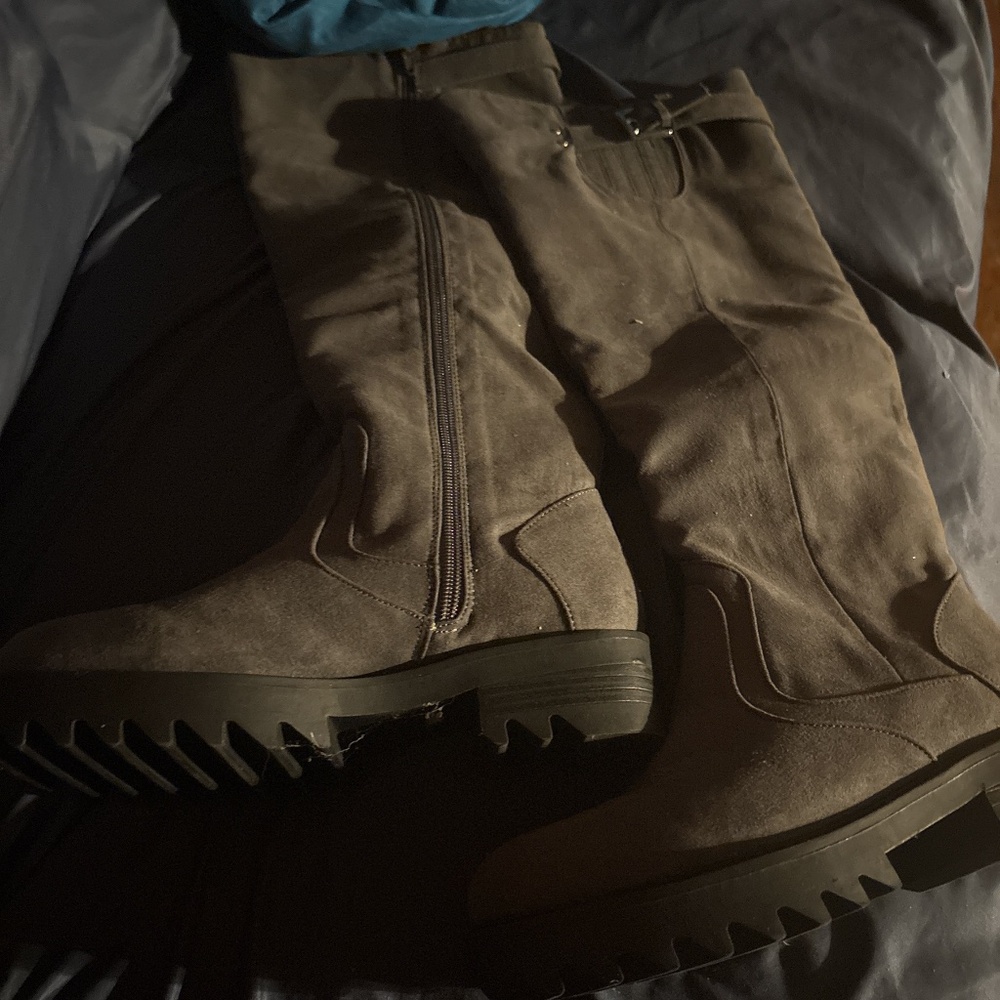 Knee high Morgane boots